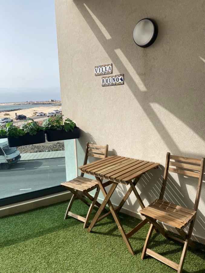 Apartamento Villa Bruno Con Vistas Al Mar, Primera Linea De Playa Cotillo Eksteriør billede